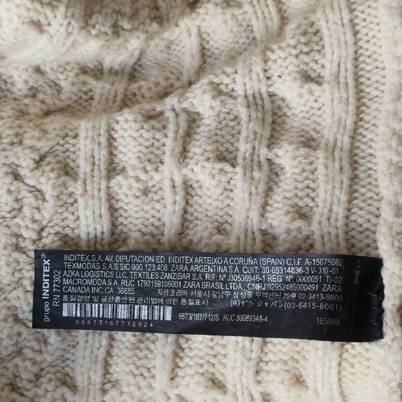 Zara Oversized V-neck Cable Knit Sweater | Size Small - Picture 5 of 8
